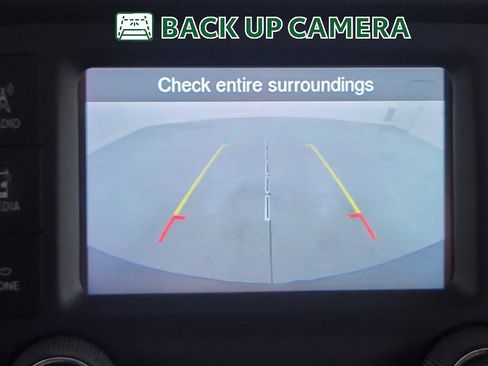 Used 2018 Jeep Wrangler Sport image 23