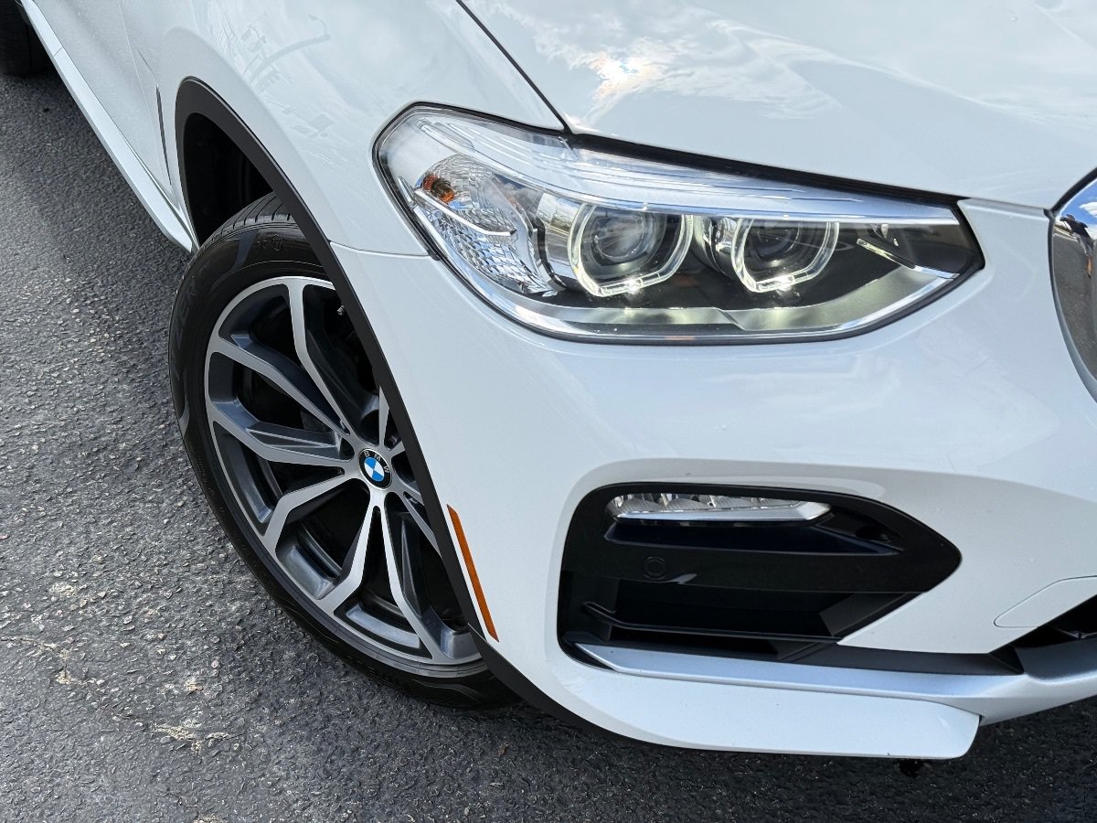 Used 2019 BMW X4 xDrive30i w/ Driving Assistance Package AWD/4WD image 2