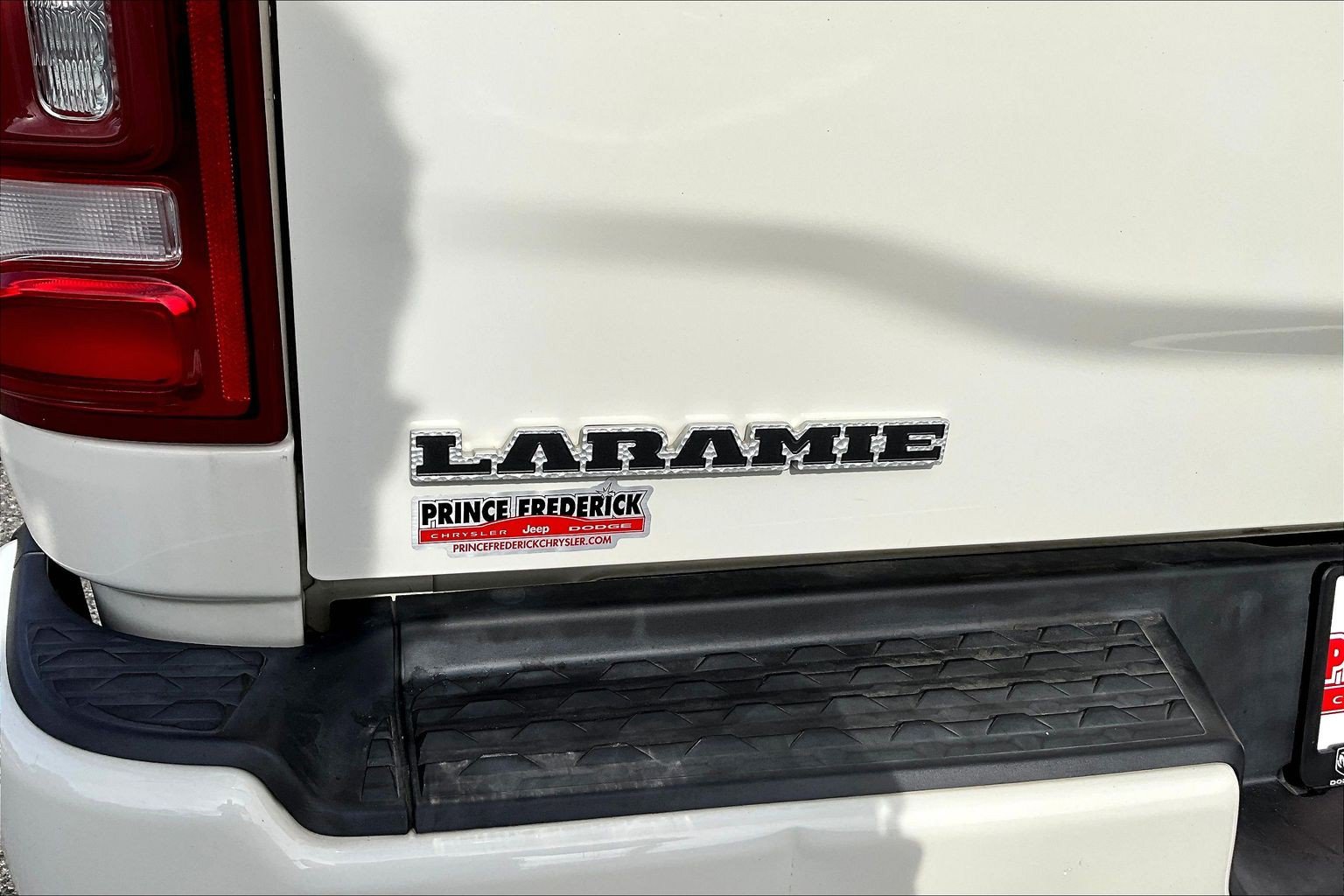 Used 2020 RAM 3500 Laramie AWD/4WD image 8