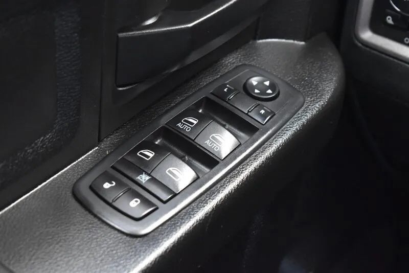 Used 2019 RAM 1500 Tradesman w/ Tradesman SXT Package AWD/4WD image 17