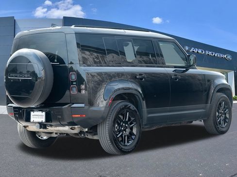 Used 2026 Land Rover Defender 110 S AWD/4WD image 4