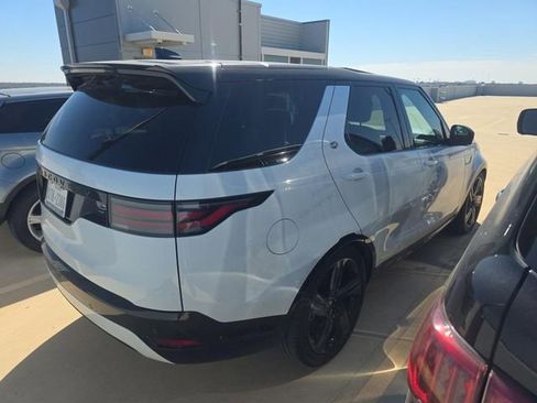 Used 2023 Land Rover Discovery HSE R-Dynamic image 4