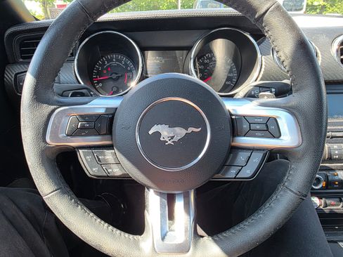 Used 2016 Ford Mustang Convertible w/ Equipment Group 051A RWD image 13