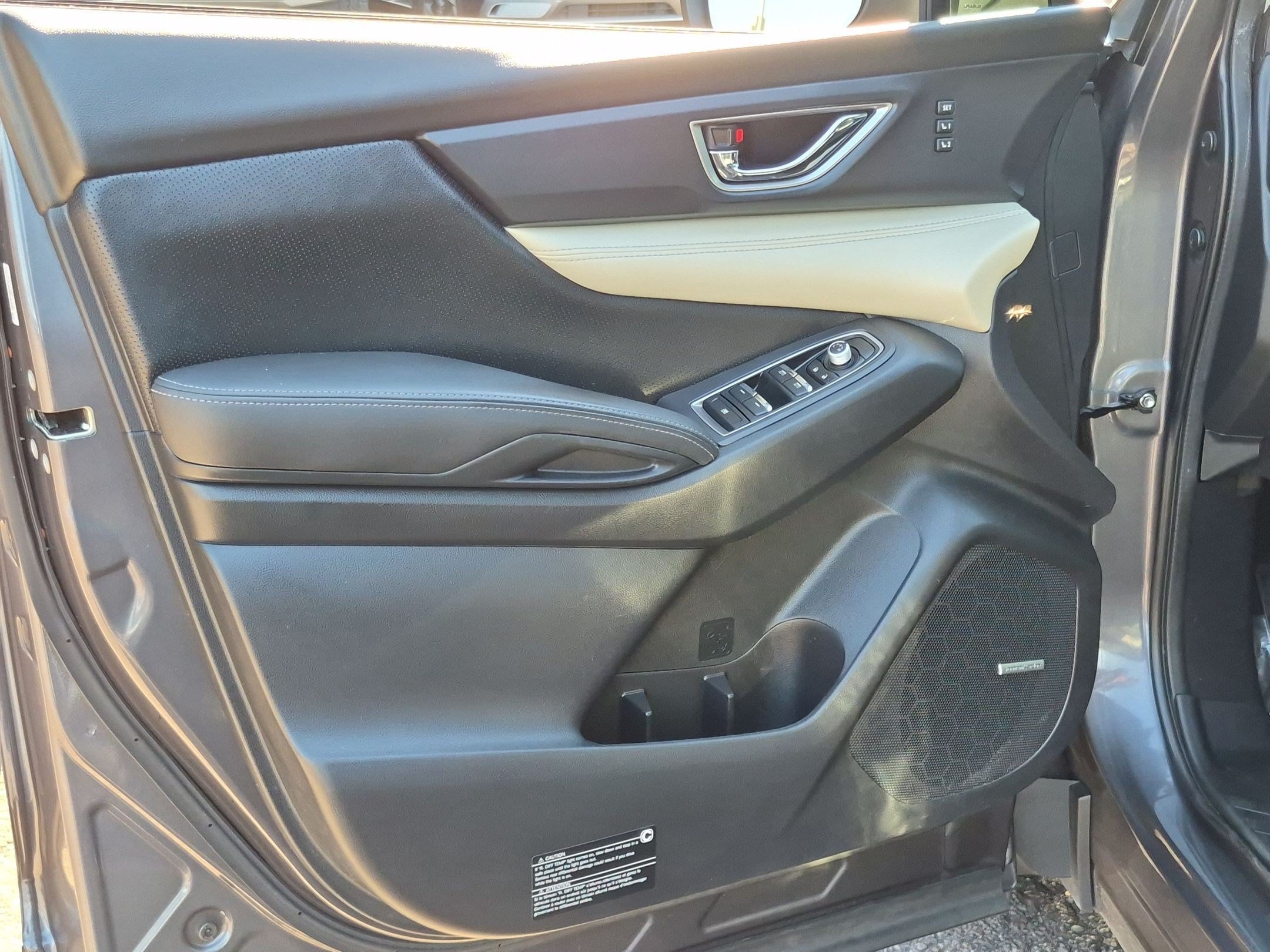Used 2020 Subaru Ascent Limited w/ Technology Package AWD/4WD image 11
