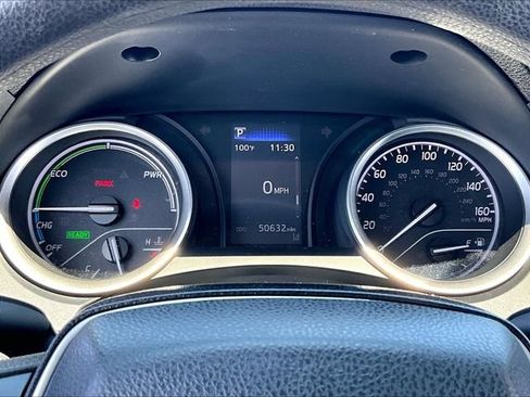 Used 2021 Toyota Camry LE FWD image 25