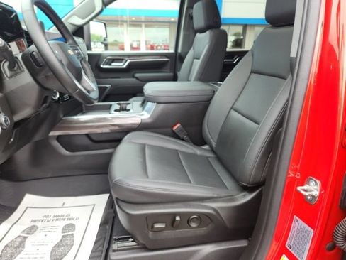 Used 2024 Chevrolet Silverado 2500 LTZ w/ LTZ Premium Package AWD/4WD image 13