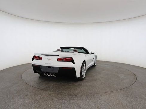 Used 2017 Chevrolet Corvette Stingray Convertible image 16