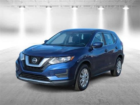 Used 2019 Nissan Rogue image 4