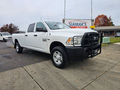 Used 2015 RAM 2500 Tradesman w/ Protection Group image 3