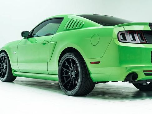 Used 2014 Ford Mustang GT Premium w/ Electronics Package RWD image 19