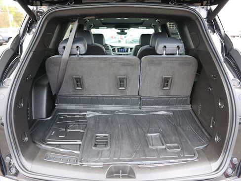Used 2022 Buick Enclave Premium w/ Experience Buick Package AWD/4WD image 13