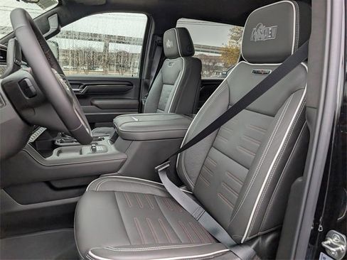 New 2026 GMC Sierra 2500 Denali Ultimate image 2