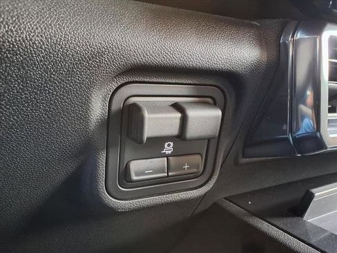 New 2026 GMC Hummer EV SUV image 13