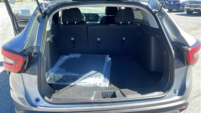 New 2026 Chevrolet Trax LS w/ Driver Confidence Package FWD image 30