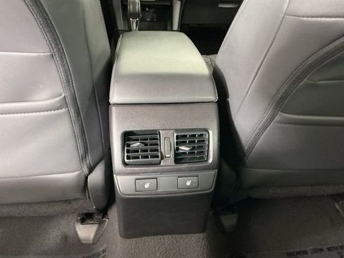 Used 2016 Subaru Outback 2.5i Limited image 25