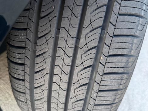 Used 2016 Chevrolet Volt Premier w/ Driver Confidence Package image 31