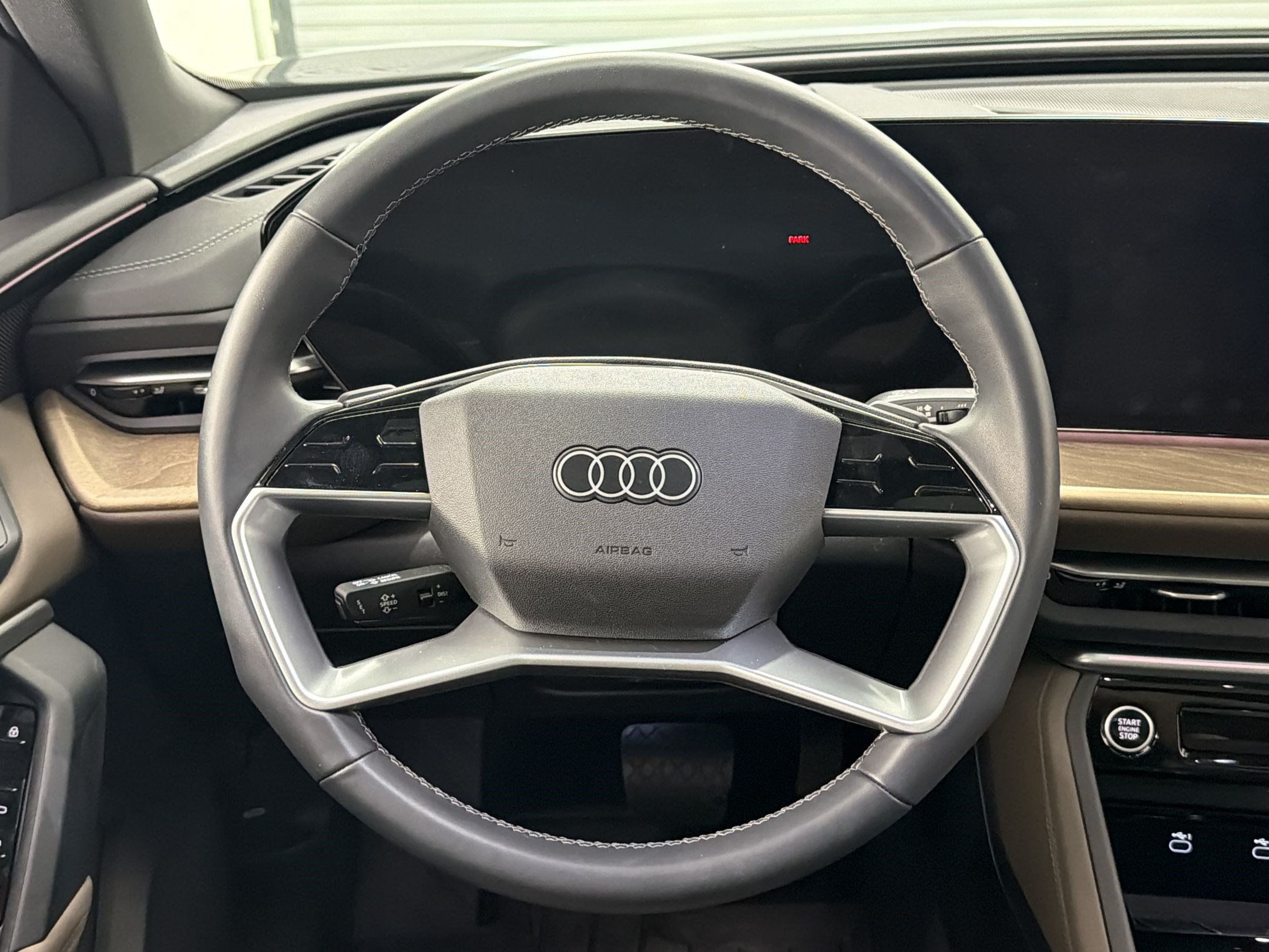 Used 2025 Audi Q5 Premium Plus w/ Premium Plus AWD/4WD image 11
