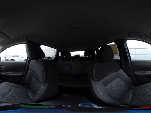 Used 2025 Nissan Kicks SV image 40