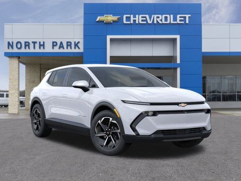 New 2026 Chevrolet Equinox EV LT image 1