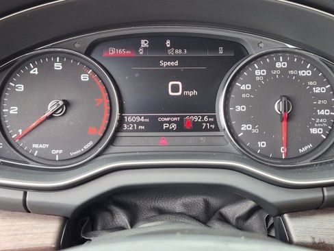 Certified 2023 Audi Q5 2.0T Premium w/ Convenience Package AWD/4WD image 16