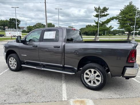 Used 2026 RAM 2500 Big Horn AWD/4WD image 18