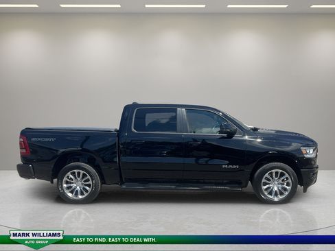 Used 2023 RAM 1500 Laramie AWD/4WD image 8