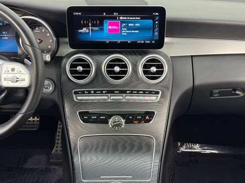 Used 2019 Mercedes-Benz C 300 Sedan w/ AMG Line image 24