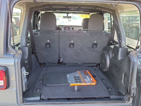 Certified 2023 Jeep Wrangler Unlimited Sahara AWD/4WD image 16