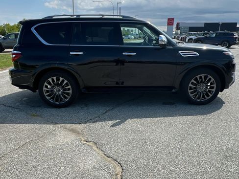 Used 2024 Nissan Armada Platinum w/ Captain's Chairs Package AWD/4WD image 6