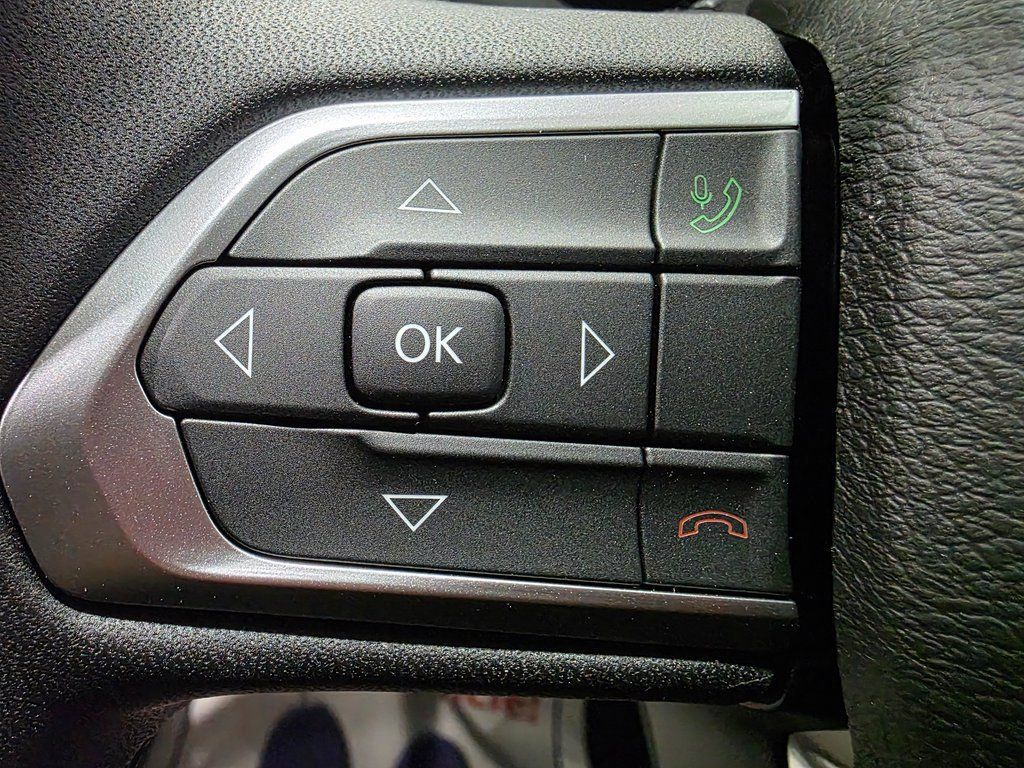 New 2026 Jeep Compass Latitude AWD/4WD image 5