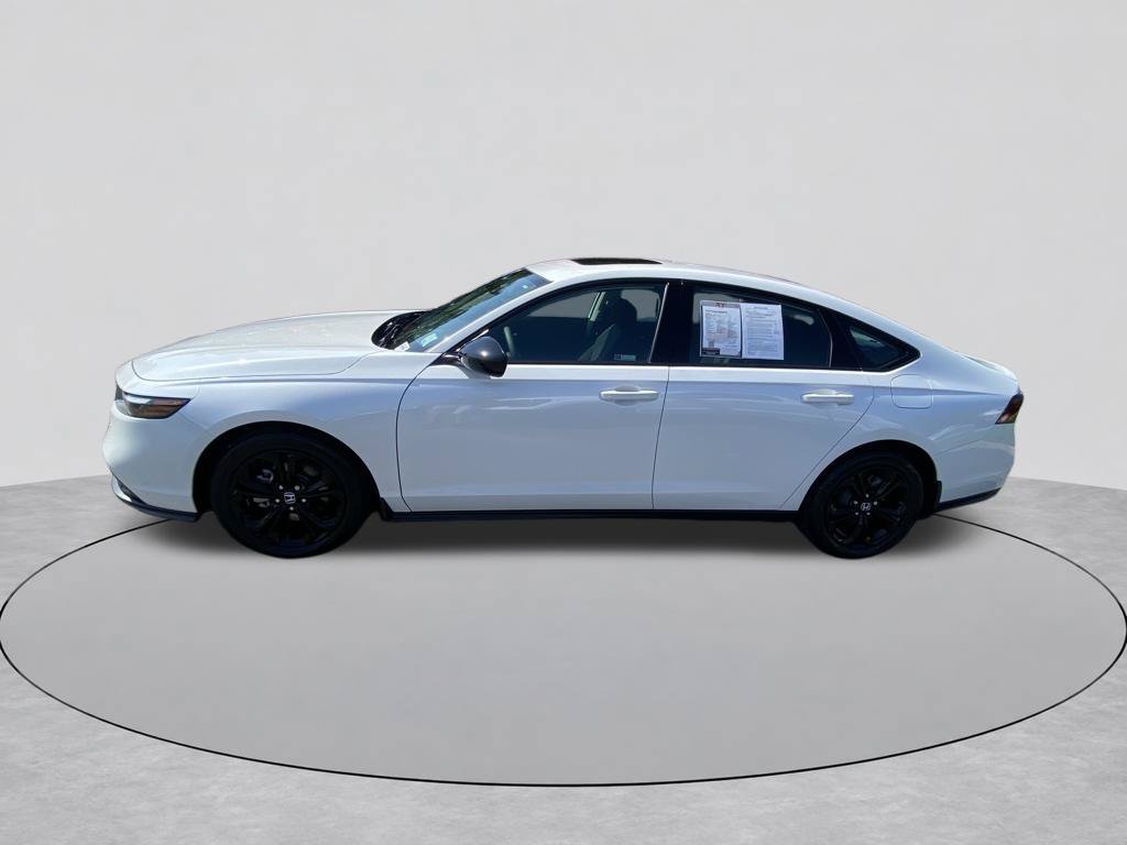 Used 2025 Honda Accord SE image 3
