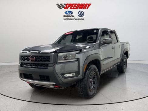 Used 2026 Nissan Frontier PRO-4X AWD/4WD image 12