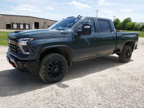 New 2026 Chevrolet Silverado 2500 LT w/ Trail Boss Package AWD/4WD image 9