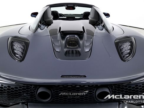 Used 2025 McLaren Artura Spider image 25