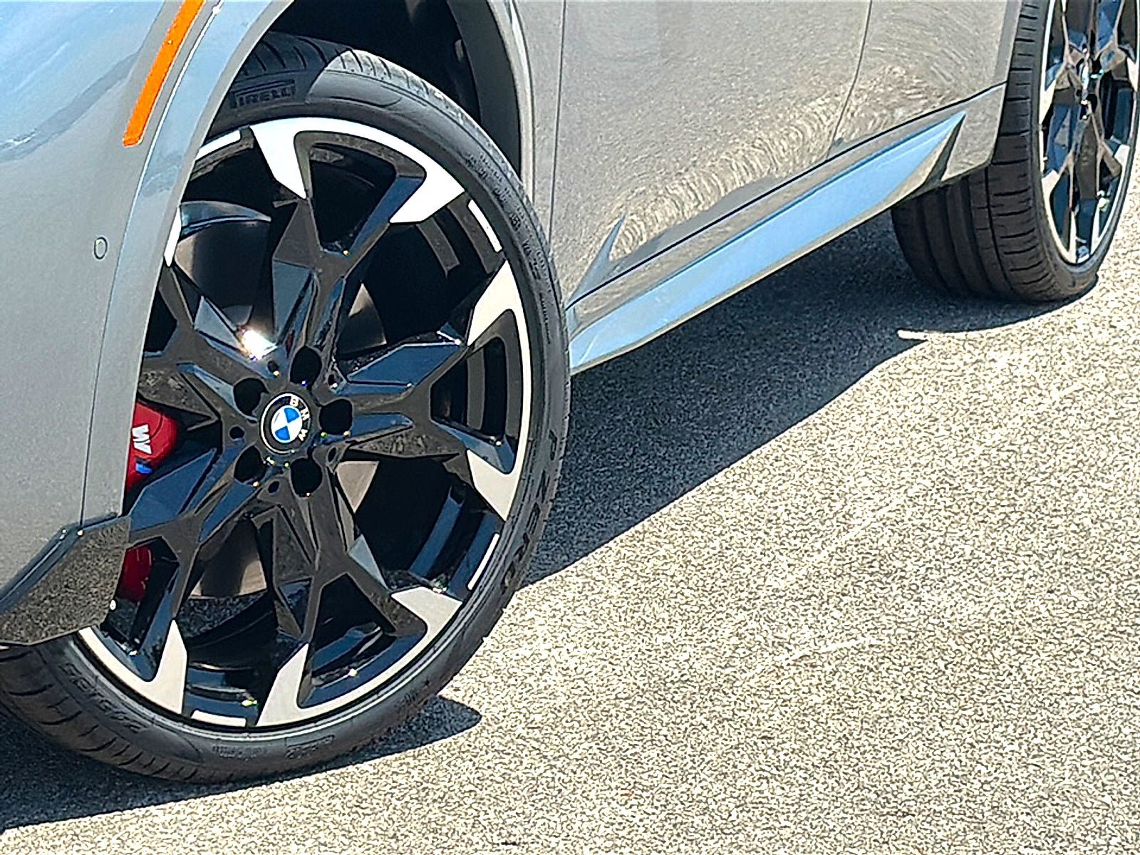 New 2026 BMW X2 M35i w/ Technology Package AWD/4WD image 3