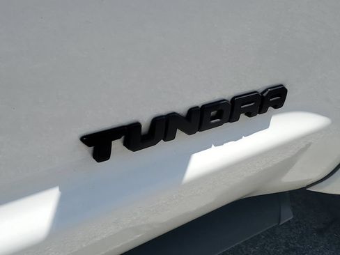 Used 2020 Toyota Tundra Limited AWD/4WD image 8