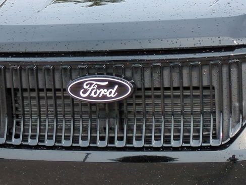 New 2025 Ford Maverick Lobo image 12