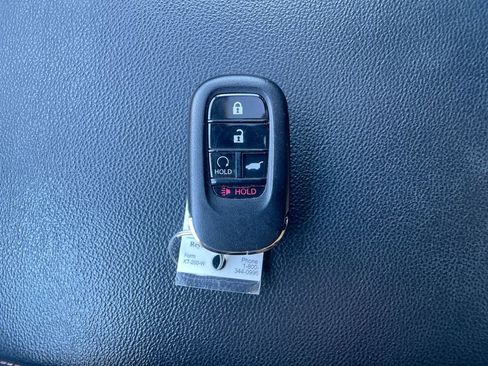 Used 2023 Honda CR-V Sport image 30