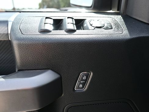 Used 2020 Ford F150 XLT w/ Equipment Group 302A Luxury AWD/4WD image 9