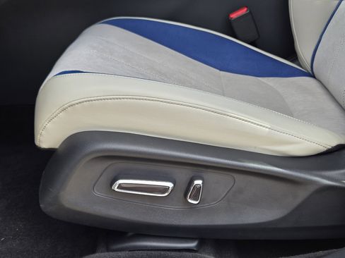 Certified 2025 Acura ADX A-Spec image 27