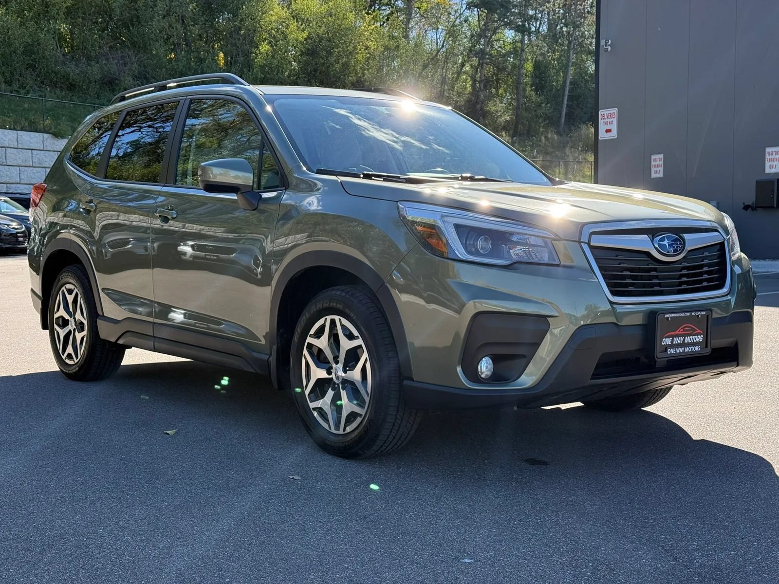 Used 2021 Subaru Forester Premium AWD/4WD image 7