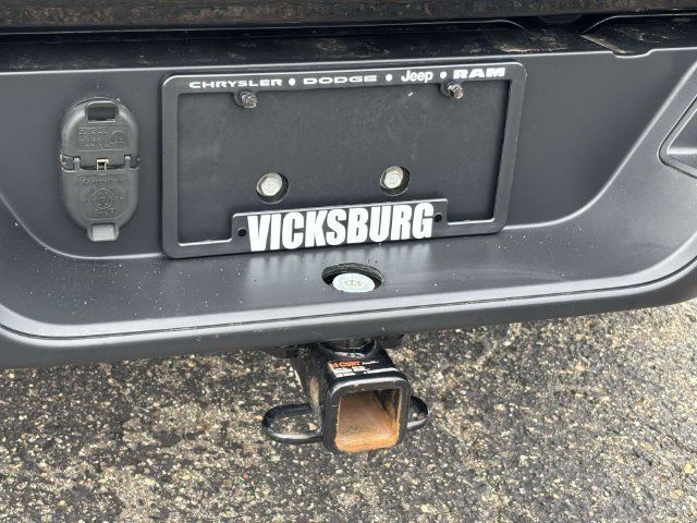 Used 2023 Jeep Gladiator Sport AWD/4WD image 30