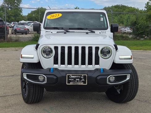 Used 2023 Jeep Wrangler Unlimited Sahara w/ Cold Weather Group AWD/4WD image 4