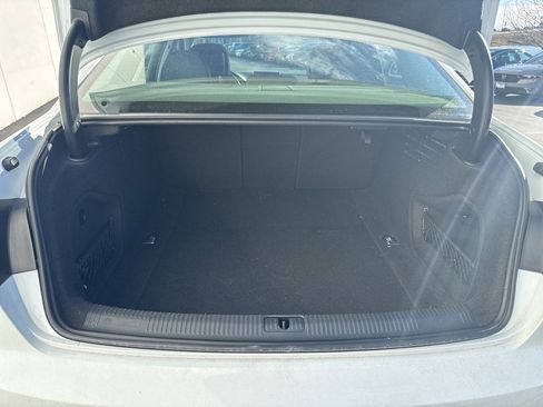 Used 2018 Audi A4 2.0T Premium Plus image 6