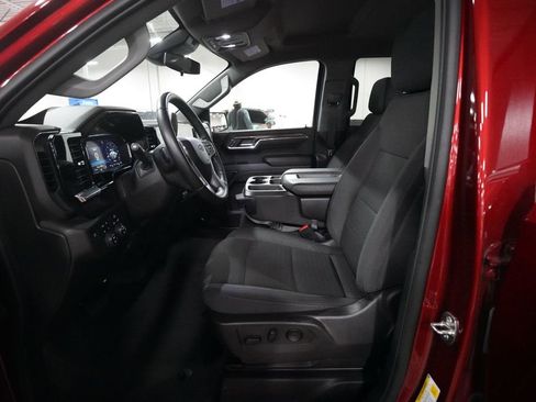 Certified 2024 Chevrolet Silverado 1500 RST AWD/4WD image 7