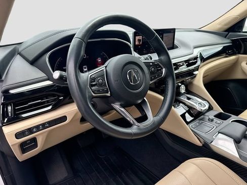 Used 2023 Acura MDX SH-AWD w/ Technology Package image 12