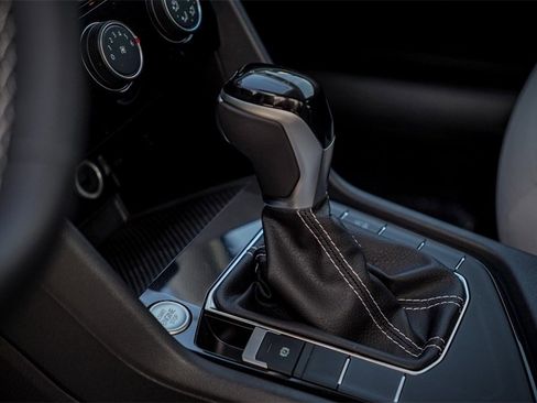 New 2026 Volkswagen Taos S image 13