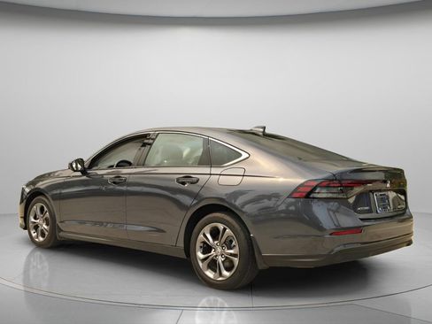 Certified 2024 Honda Accord EX image 8