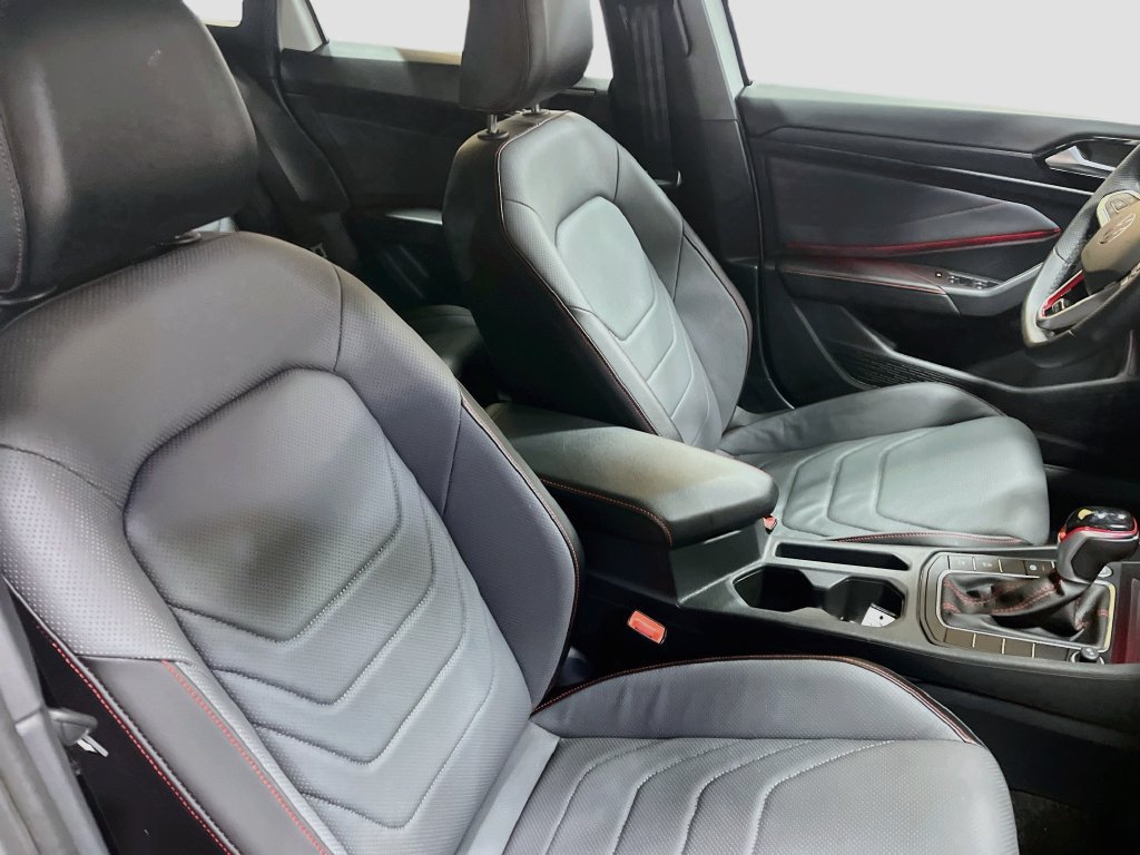 Used 2026 Volkswagen Jetta GLI Autobahn FWD image 28