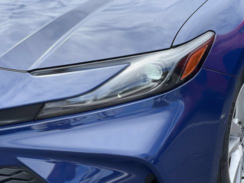 Used 2025 Toyota Camry LE FWD image 6